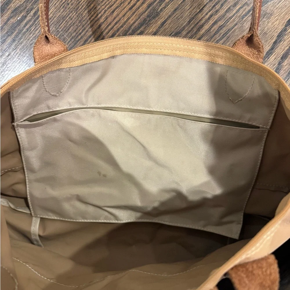 Stylish Red and Tan Tote - Longchamp Paris - Picture 5 of 10